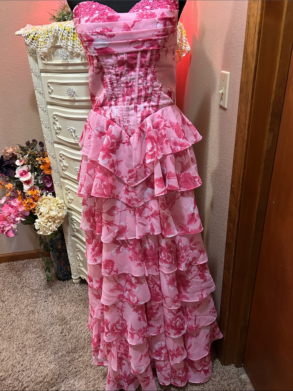 Source Unknown Pink Floral Tiered Ruffle Prom Dress NWOT